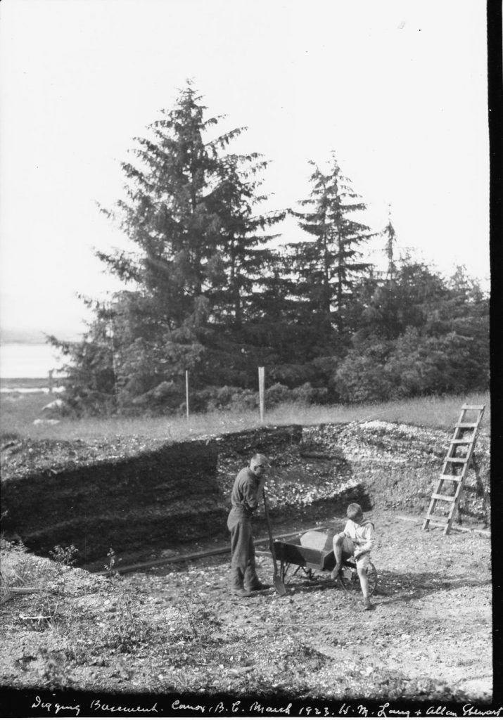 Digging basement of Baybrook, May 1923