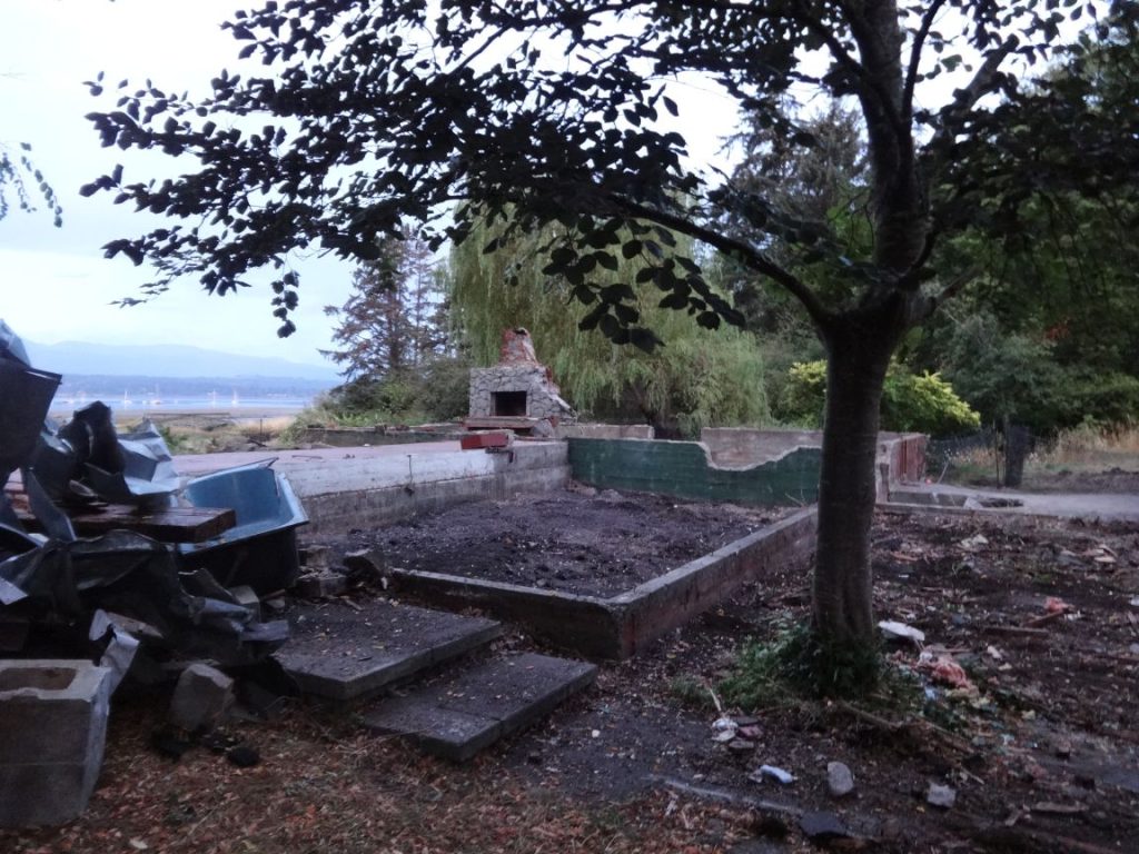 Baybrook demolition end day 2