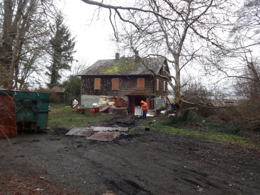 Shakesides enviro cleanup Feb 2016